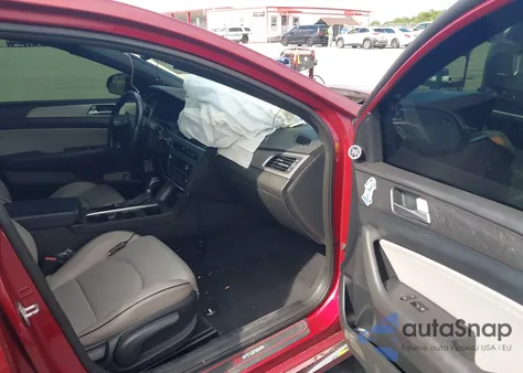 2015 Hyundai Sonata Sport 2.0T from USA, damaged, VIN 5NPE34AB5FH090939